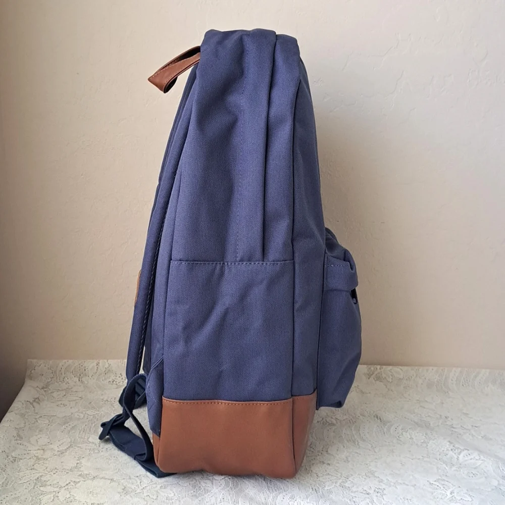 Nwot Herschel Heritage Backpack Navy/Tan Synthetic Leather Mid-Volume men women